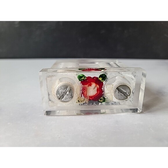 Vintage Salt And Pepper Shakers - Picture 6 of 10